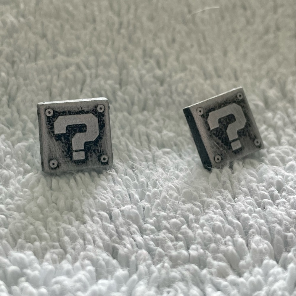🌟3 for $15🌟Mario Question Block Earrings